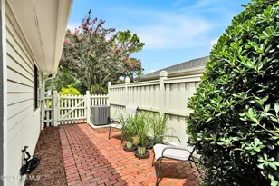 221 Inland Greens Cir, Wilmington, NC 28405 - Photo 7