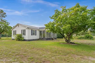 10027 Garland Hwy, Clinton, NC 28328 - Photo 3