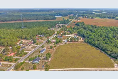 10027 Garland Highway, Clinton, NC 28328 - Photo 45