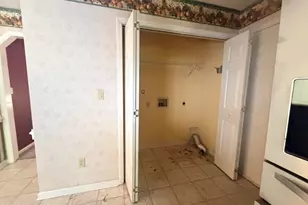 6323 Strawfield Dr, Wilmington, NC 28405 - Photo 13