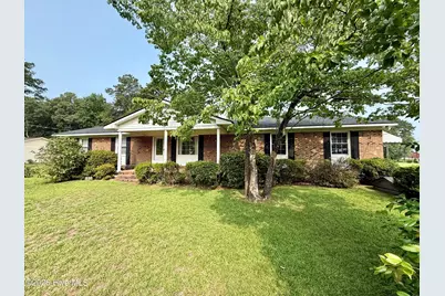 1104 Johnson Drive, Williamston, NC 27892 - Photo 1