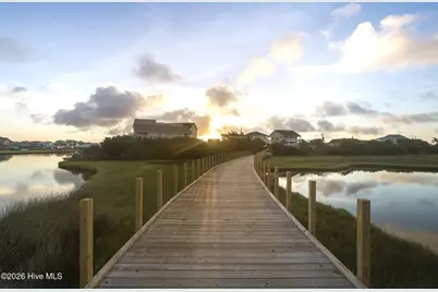 957 Broadway Street, Surf City, NC 28445 - Photo 35