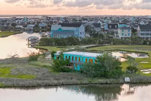 957 Broadway St, Surf City, NC 28445 - Photo 25