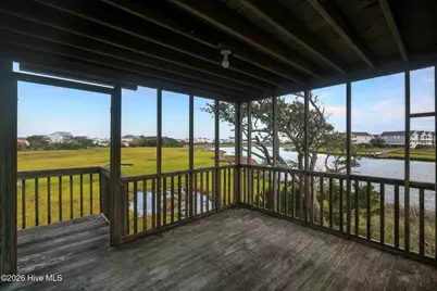 957 Broadway Street, Surf City, NC 28445 - Photo 19