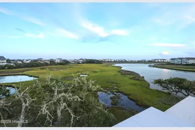 957 Broadway Street, Surf City, NC 28445 - Photo 35