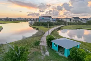 957 Broadway St, Surf City, NC 28445 - Photo 27