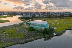 957 Broadway St, Surf City, NC 28445 - Photo 25