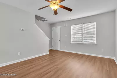 8007 Banister Loop, Jacksonville, NC 28546 - Photo 7