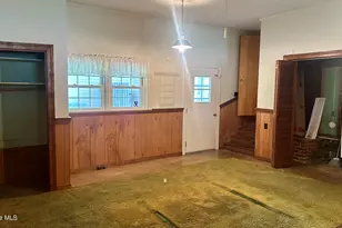 101 E Vance St, Williamston, NC 27892 - Photo 25