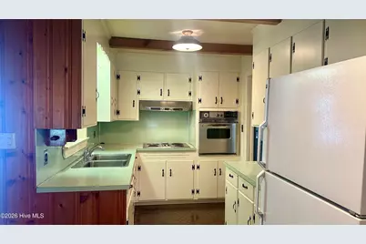 101 E Vance Street, Williamston, NC 27892 - Photo 23
