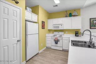 940 Great Egret Cir SW, Sunset Beach, NC 28468 - Photo 23