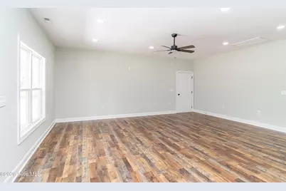 105 Franklin Street, La Grange, NC 28551 - Photo 9