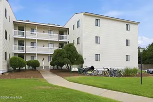 10300 Coast Guard Rd, Emerald Isle, NC 28594 - Photo 35