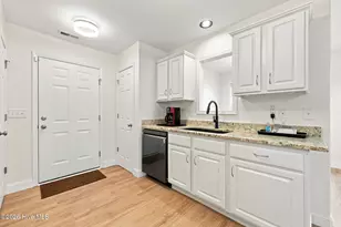 902 Meadowbrook S, Swansboro, NC 28584 - Photo 15