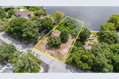 621 Lakeshore Drive, Sunset Beach, NC 28468 - Photo 1