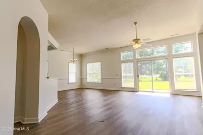 1005 Meadowlands Trail NW, Calabash, NC 28467 - Photo 5
