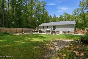 311 Moss Pink Dr, Vass, NC 28394 - Photo 9
