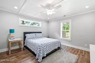 609 Clarendon Ave, Southport, NC 28461 - Photo 15