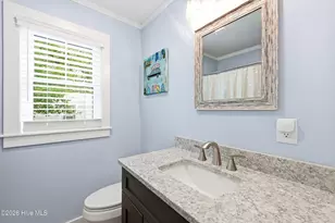 609 Clarendon Ave, Southport, NC 28461 - Photo 17