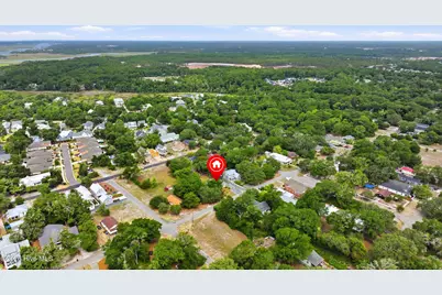 609 Clarendon Avenue, Southport, NC 28461 - Photo 47