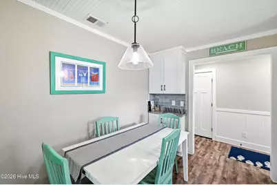 609 Clarendon Avenue, Southport, NC 28461 - Photo 15