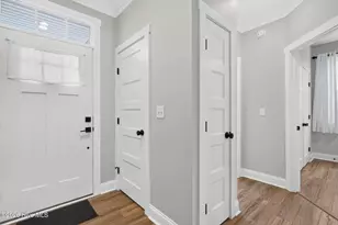 116 NW 14th St, Oak Island, NC 28465 - Photo 5