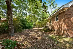 1 Golfview Ct, Carolina Shores, NC 28467 - Photo 33