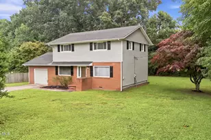 1700 Crescent Dr, Elizabeth City, NC 27909 - Photo 49
