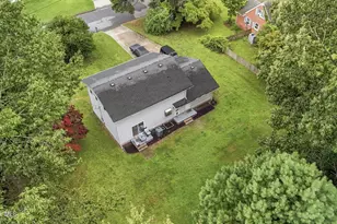 1700 Crescent Dr, Elizabeth City, NC 27909 - Photo 37