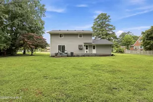 1700 Crescent Dr, Elizabeth City, NC 27909 - Photo 39