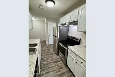 1247 Westpointe Drive #7, Greenville, NC 27834 - Photo 7