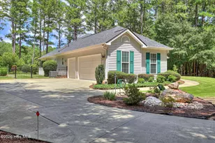 202 Bush Ct, McCormick, SC 29835 - Photo 3
