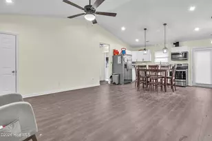 209 Rawls Ct, Jacksonville, NC 28540 - Photo 13