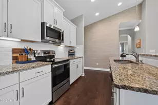 421 Island End Ct, Wilmington, NC 28412 - Photo 13
