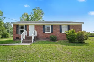 125 Surry Dr, Nashville, NC 27856 - Photo 1