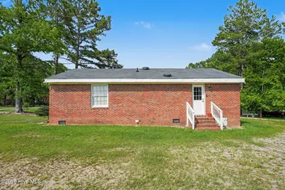 125 Surry Drive, Nashville, NC 27856 - Photo 31