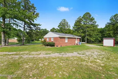 125 Surry Drive, Nashville, NC 27856 - Photo 33