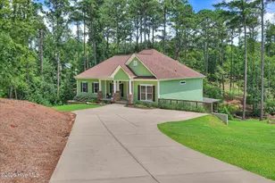 137 Memorial Dr, McCormick, SC 29835 - Photo 7