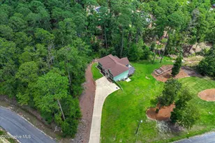 137 Memorial Dr, McCormick, SC 29835 - Photo 3