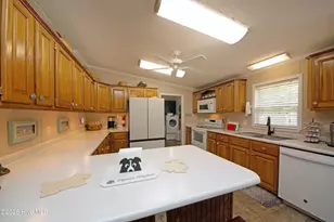 21 Warwick Ct, Hampstead, NC 28443 - Photo 17