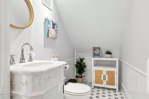 122 E 2nd St, Washington, NC 27889 - Photo 19