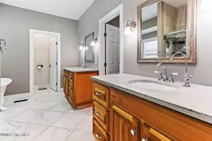 5232 Farmall Dr, Fayetteville, NC 28306 - Photo 23