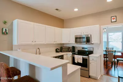 7760 Marymount Drive, Wilmington, NC 28411 - Photo 9