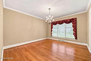 1909 York St, Kinston, NC 28504 - Photo 9