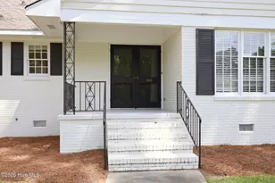 1909 York St, Kinston, NC 28504 - Photo 3
