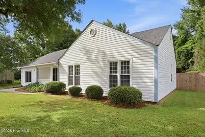 109 Corral Way, Jacksonville, NC 28546 - Photo 3