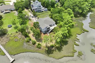 204 Ashley Pl, Swansboro, NC 28584 - Photo 23