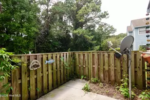 1733 41st St, Wilmington, NC 28403 - Photo 5