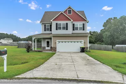 205 Crockett Ridge Court E, Richlands, NC 28574 - Photo 1