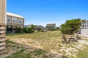 1014 W Beach Dr, Oak Island, NC 28465 - Photo 37